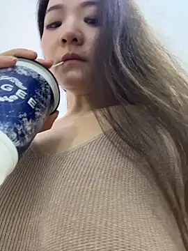 xiaochengzi505 online show from July 2026 03:23:01 AM