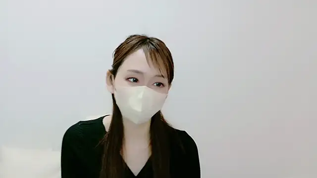 Snapshot of momoka__o0 chatting on June 2026 02:03:02 AM momoka o0 online show from June 2026 02:03:02 AM