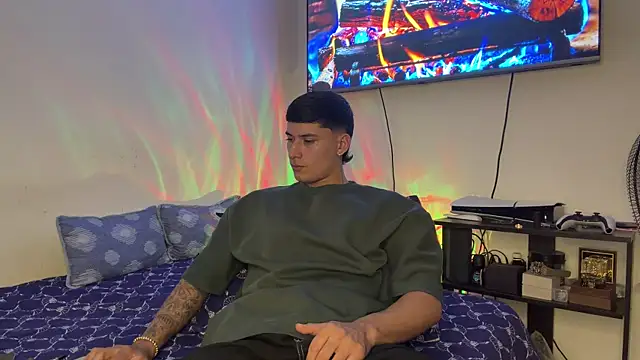 SexxxySquirterStev777 online show from July 2026 03:03:02 PM