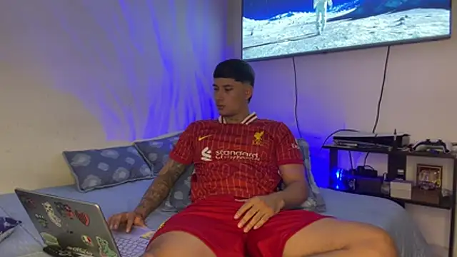 SexxxySquirterStev777 online show from July 2026 02:10:01 PM