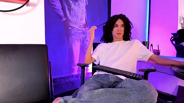 anddy hugecock online show from July 2026 07:29:02 PM