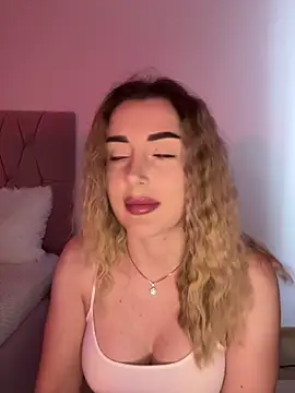 IrisDesiree online show from May 2026 11:37:01 AM