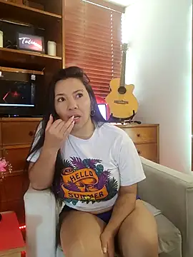Taliapeach online show from May 2026 12:25:02 PM