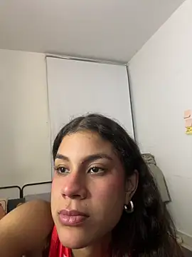 MiauwX X online show from May 2026 01:33:01 AM