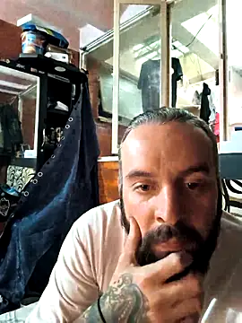 erikthor online show from May 2026 04:56:02 PM