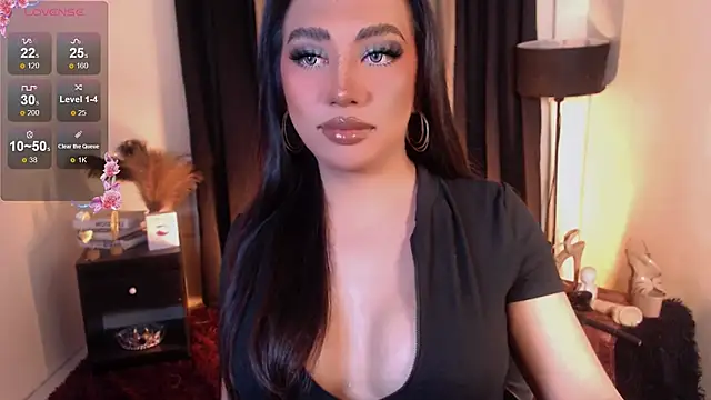 Snapshot of LoveMarie69xoxo chatting on June 2026 02:59:02 PM LoveMarie69xoxo online show from June 2026 02:59:02 PM