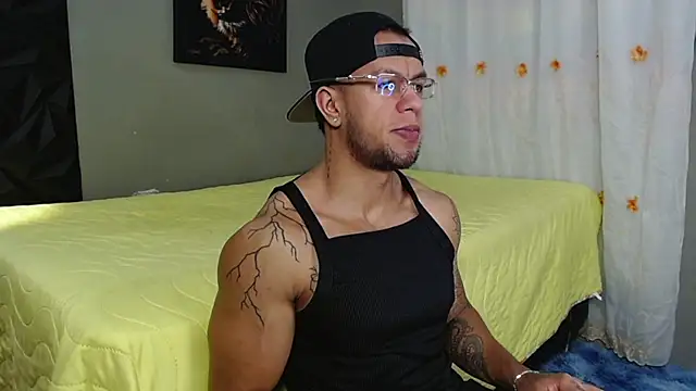 JACOB BECKET online show from May 2026 11:37:01 AM