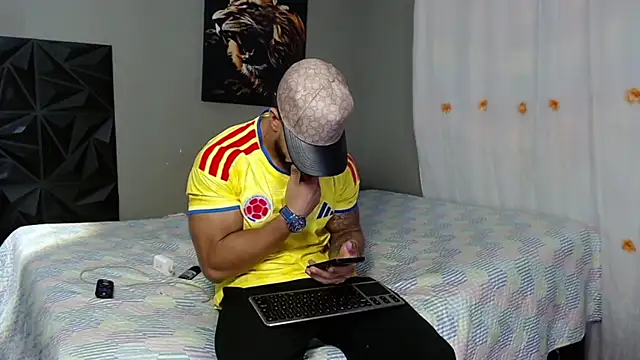 JACOB BECKET online show from June 2026 10:48:02 PM