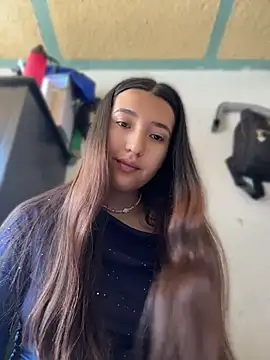 Alix Rousses20 online show from May 2026 03:39:01 PM