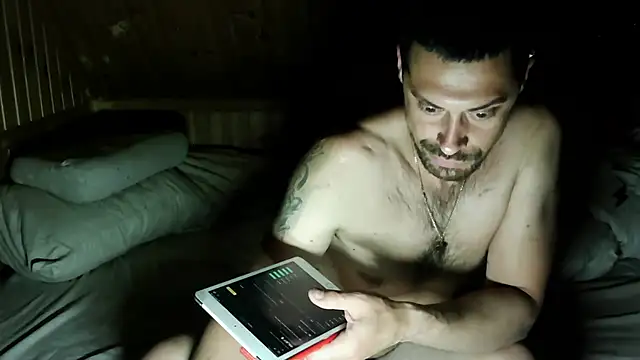 Deniskaaaaa1 online show from May 2026 10:27:01 PM