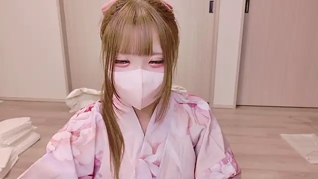 Ichiru chan online show from July 2026 12:31:02 PM