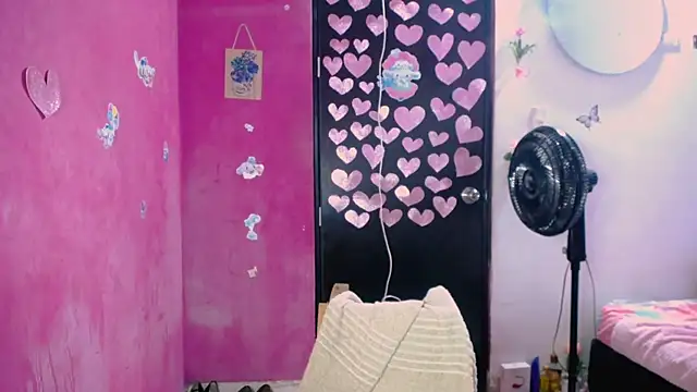 Kiara tits online show from July 2026 01:11:01 AM