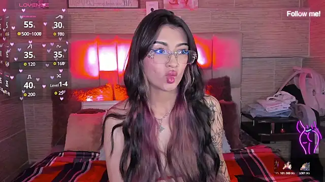 mia smoke  online show from July 2026 10:09:02 PM