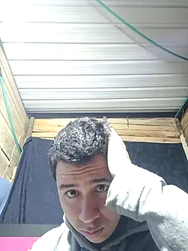 charlotte axel online show from April 2026 09:04:01 AM