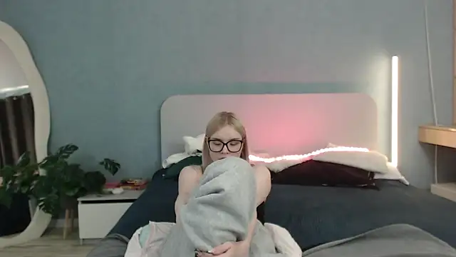 Angel Share online show from May 2026 02:42:02 AM