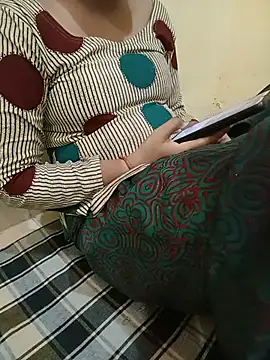 Seema yadav01 online show from July 2026 05:12:01 AM