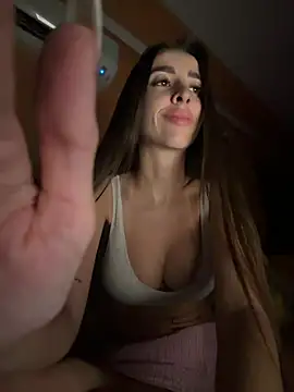 nayimtnez online show from June 2026 11:58:01 PM