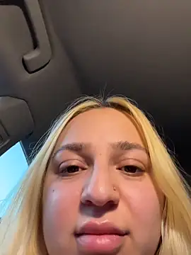 AmandaSnack online show from May 2026 05:40:02 PM