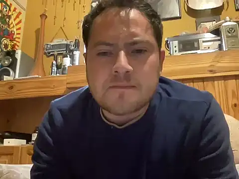 alecsgzz online show from May 2026 11:55:01 PM