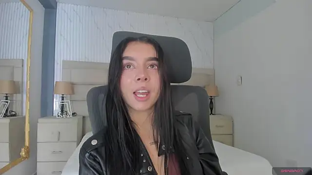 MelCherry online show from May 2026 10:05:02 PM