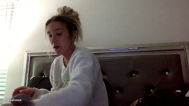 Misss alyssaaa online show from May 2026 04:20:02 AM