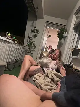 Goldenmoncsy online show from May 2026 11:44:01 PM
