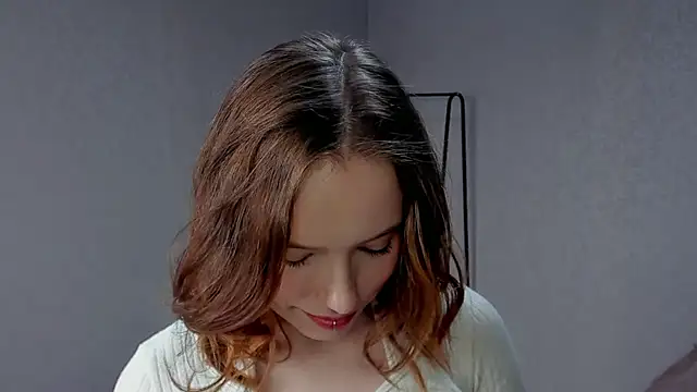 Passtilka online show from May 2026 04:29:01 AM