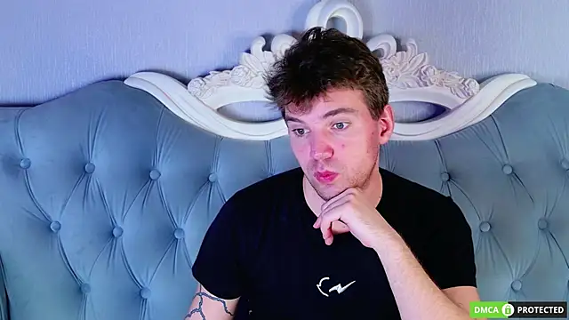 Snapshot of ArthurMeyers chatting on May 2026 08:44:02 AM ArthurMeyers online show from May 2026 08:44:02 AM