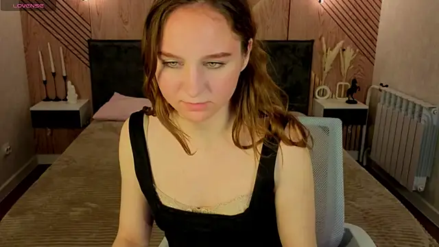 Vicki Milles online show from May 2026 10:36:01 AM