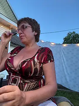 bettybutter  online show from August 2026 06:50:01 PM