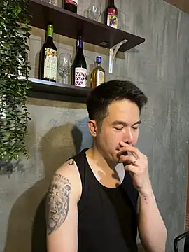 xanderalex13 online show from May 2026 05:27:01 AM