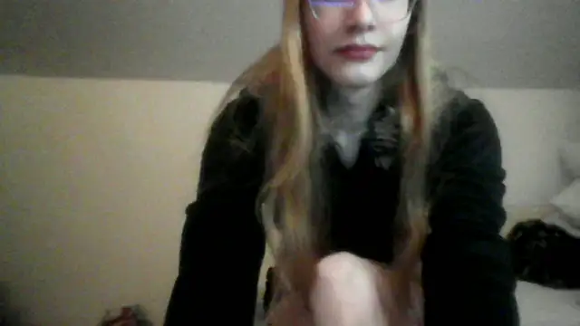 Snapshot of femboykittyxo chatting on May 2026 10:37:02 PM femboykittyxo online show from May 2026 10:37:02 PM