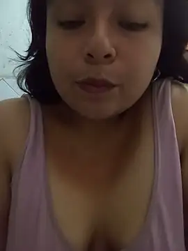 Snapshot of Samantha_vero chatting on May 2026 04:48:01 PM Samantha vero online show from May 2026 04:48:01 PM