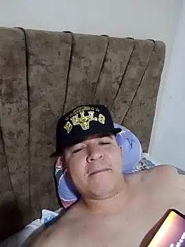 latino hott  online show from May 2026 11:46:02 PM