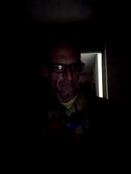 CulturedBus909 online show from May 2026 08:43:02 AM