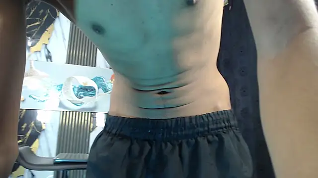 Snapshot of TWINKS_BOYSX chatting on May 2026 01:20:02 PM TWINKS BOYSX online show from May 2026 01:20:02 PM