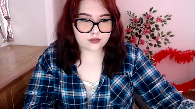 KarolinasHot online show from June 2026 06:51:02 PM