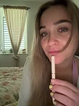 LillyStarr online show from July 2026 11:48:01 AM
