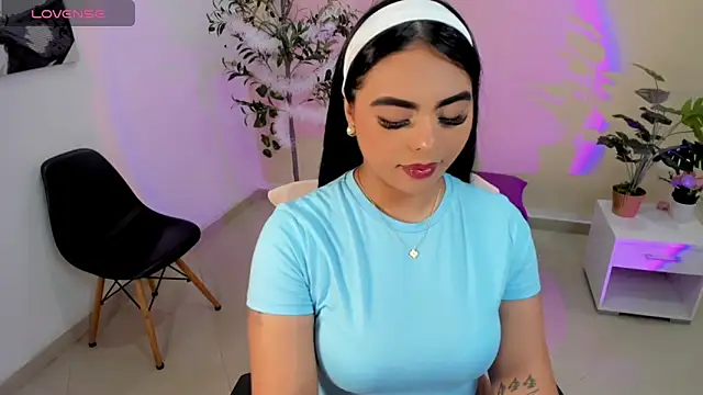 Margot Robie online show from May 2026 02:44:02 PM