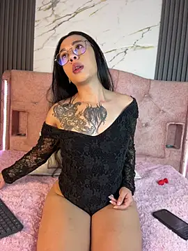 Zafiro-fire online show from May 2026 12:11:01 PM