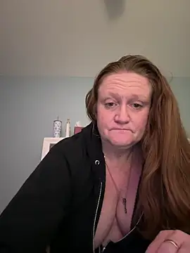 Kellilyn10 online show from June 2026 08:06:02 AM
