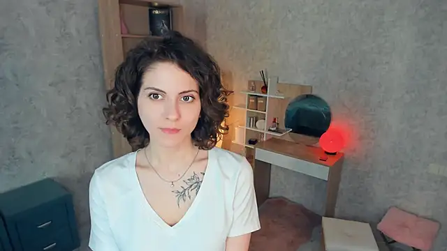 Snapshot of Kimasichka chatting on May 2026 05:38:01 AM Kimasichka online show from May 2026 05:38:01 AM