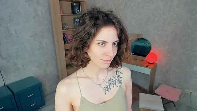 Snapshot of Kimasichka chatting on May 2026 06:08:01 AM Kimasichka online show from May 2026 06:08:01 AM