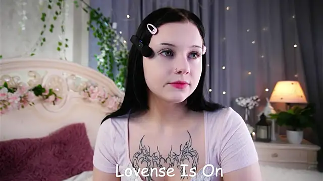 MelaineCore online show from June 2026 01:28:02 PM