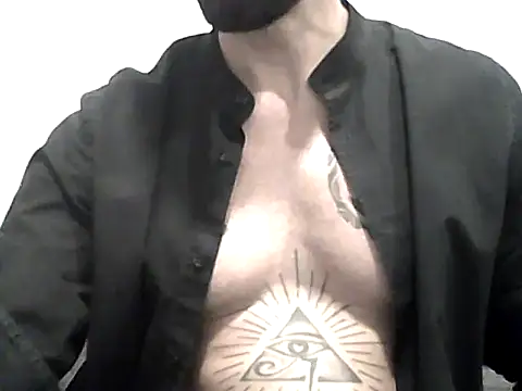 Alessandromagno8 online show from May 2026 06:36:02 PM