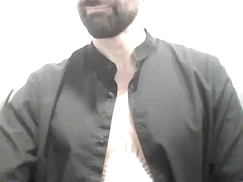 Alessandromagno8 online show from May 2026 06:25:01 PM