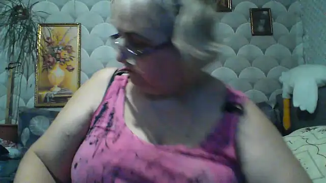 MarinaFarina53 online show from June 2026 05:36:02 PM