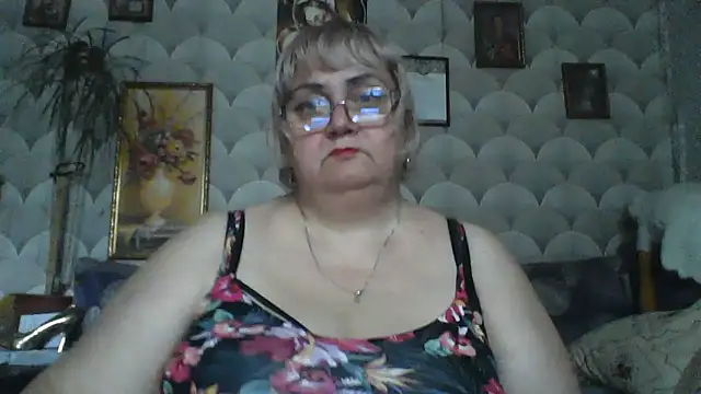 MarinaFarina53 online show from June 2026 09:45:02 AM