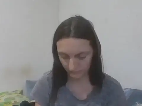 Kimmy Webb online show from July 2026 05:08:01 PM