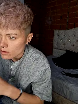 Megan-r online show from May 2026 02:06:01 AM
